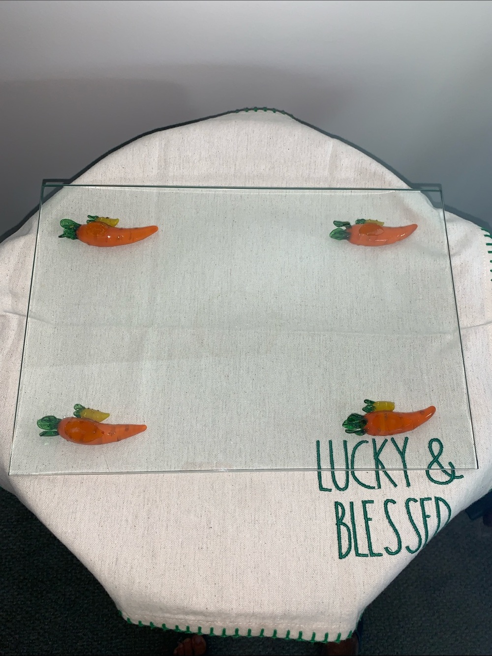 Novelty Clear Glass Serving Platter w/ 4 Carrot Feet Accents STUNNING